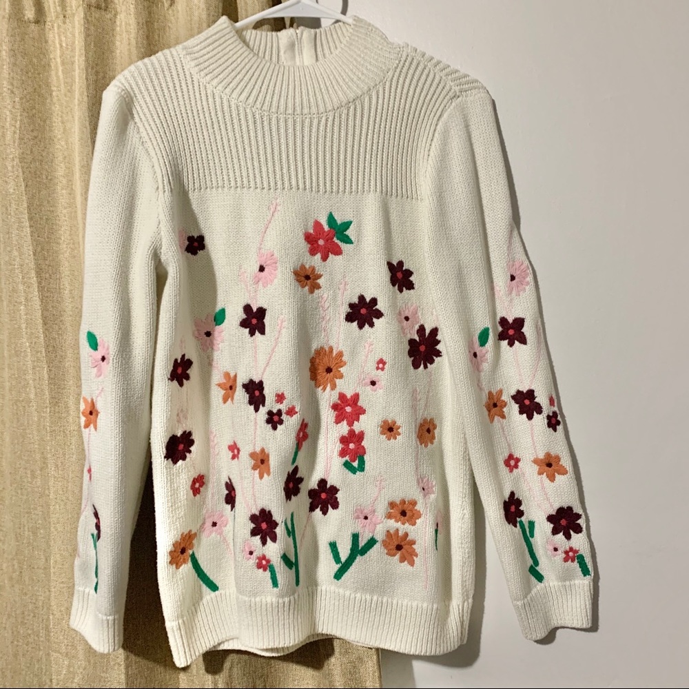 Talbots Ivory Floral Embroider ZIP back Seeater